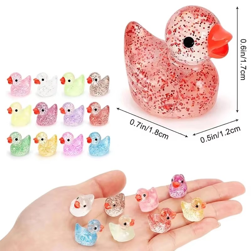 ~ Miniature resin duck with pu - Pothos review and price