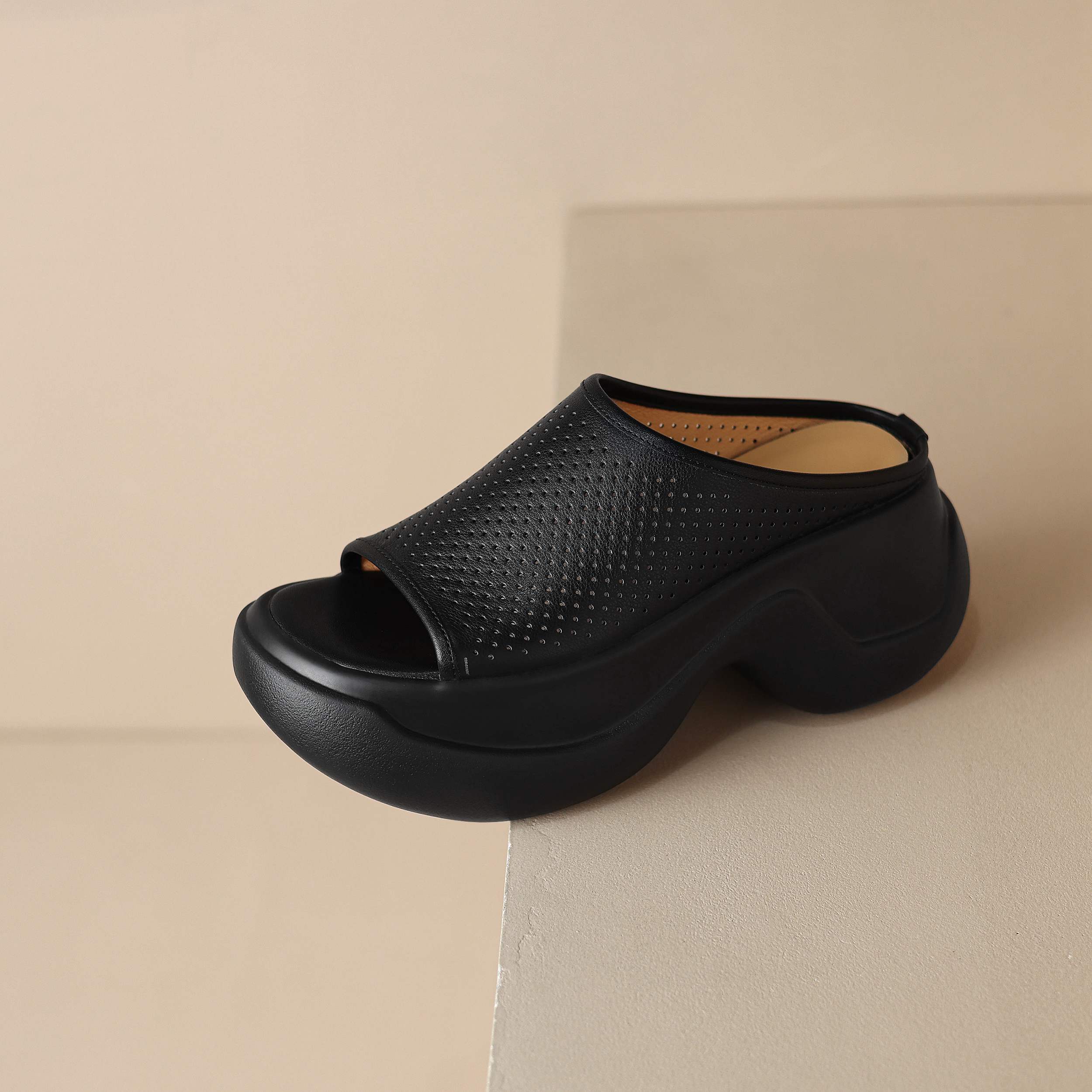 Krazing Pot Cow Leather Peep T - Pothos review and price